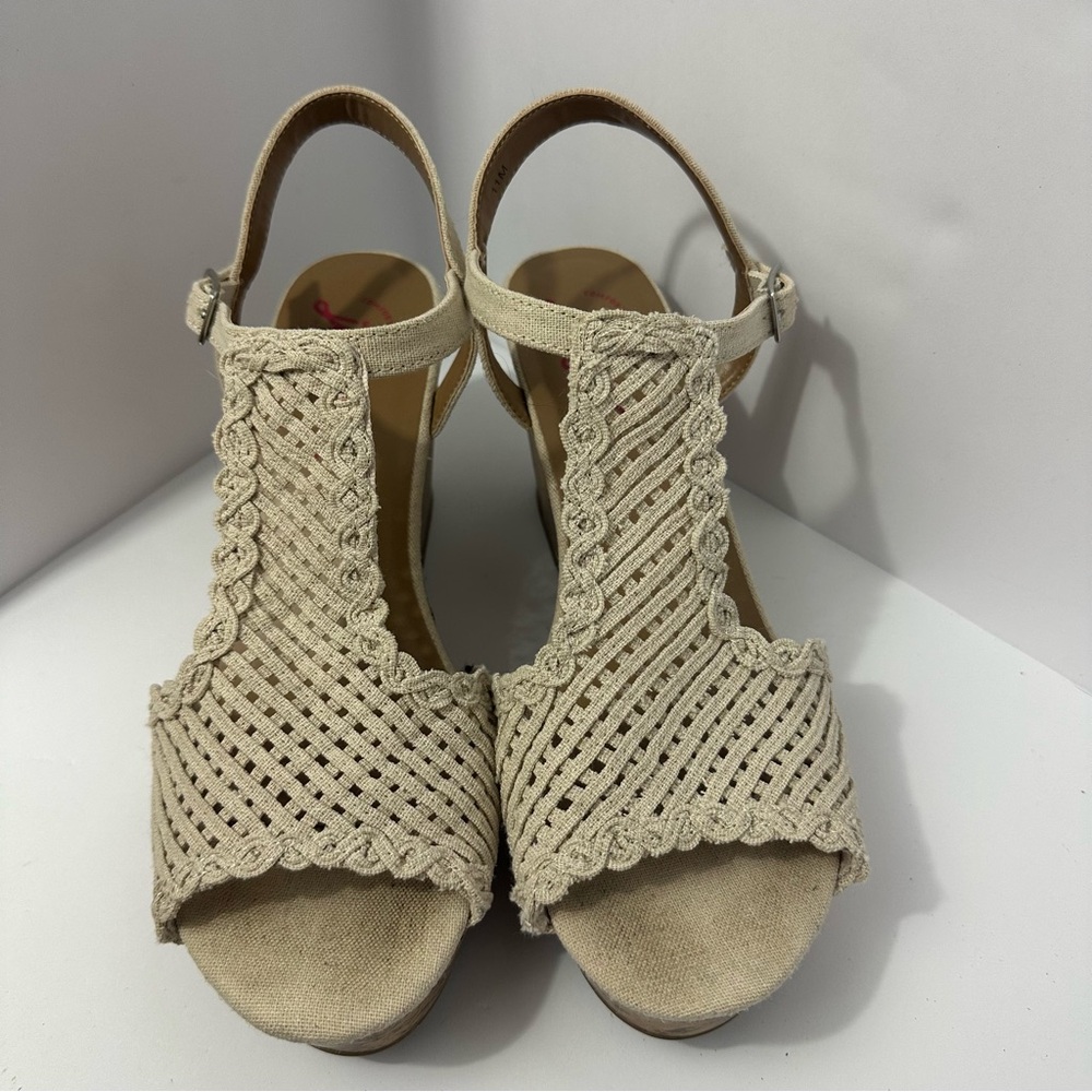 Jellypop Comfort Fit Wedge Sandals. Women’s size 11